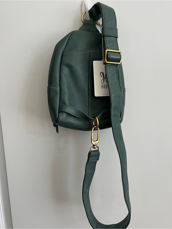 HOBO Fern Sling Green Leather with Gold Hardware main image 5